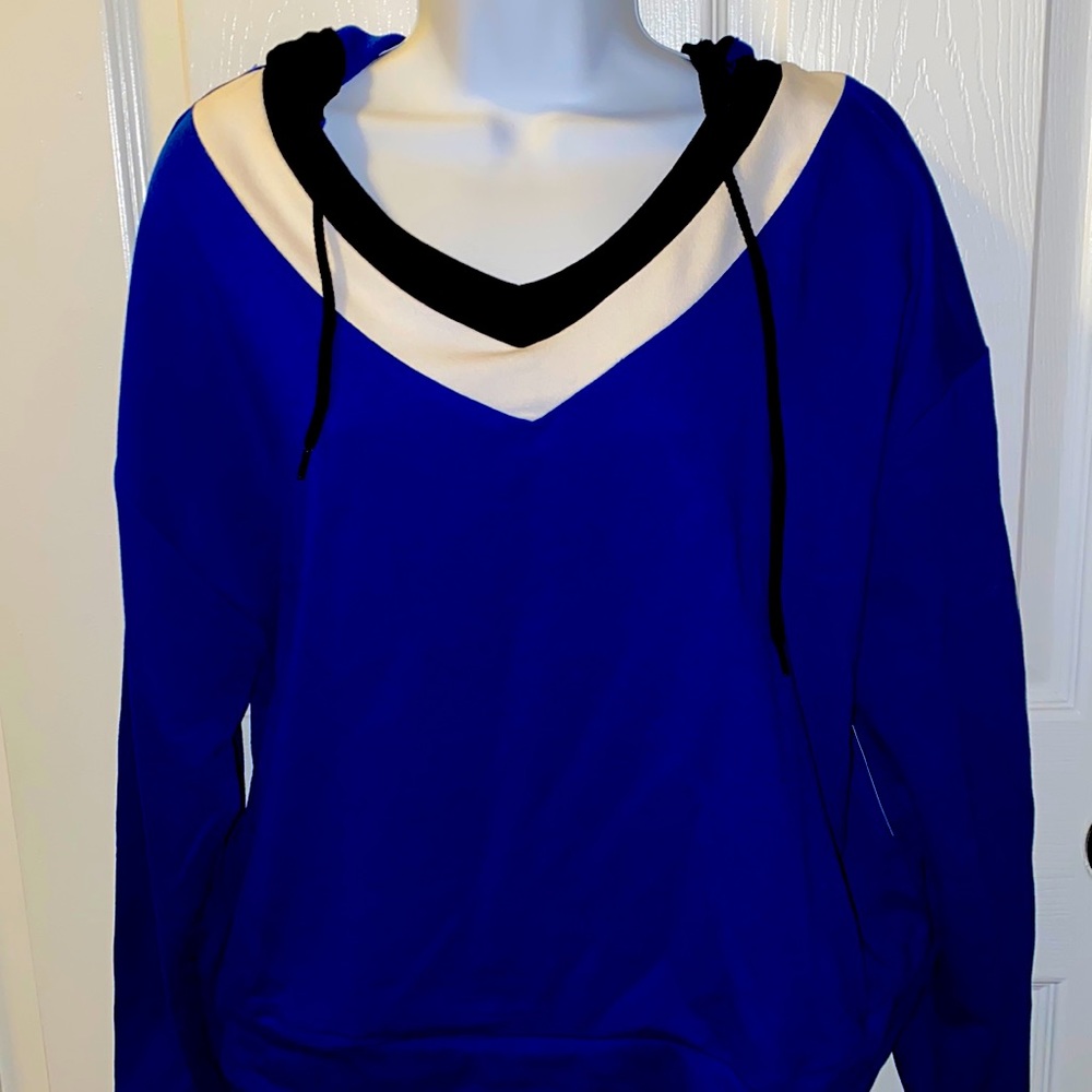 Ny&co light hooded sweatshirt
